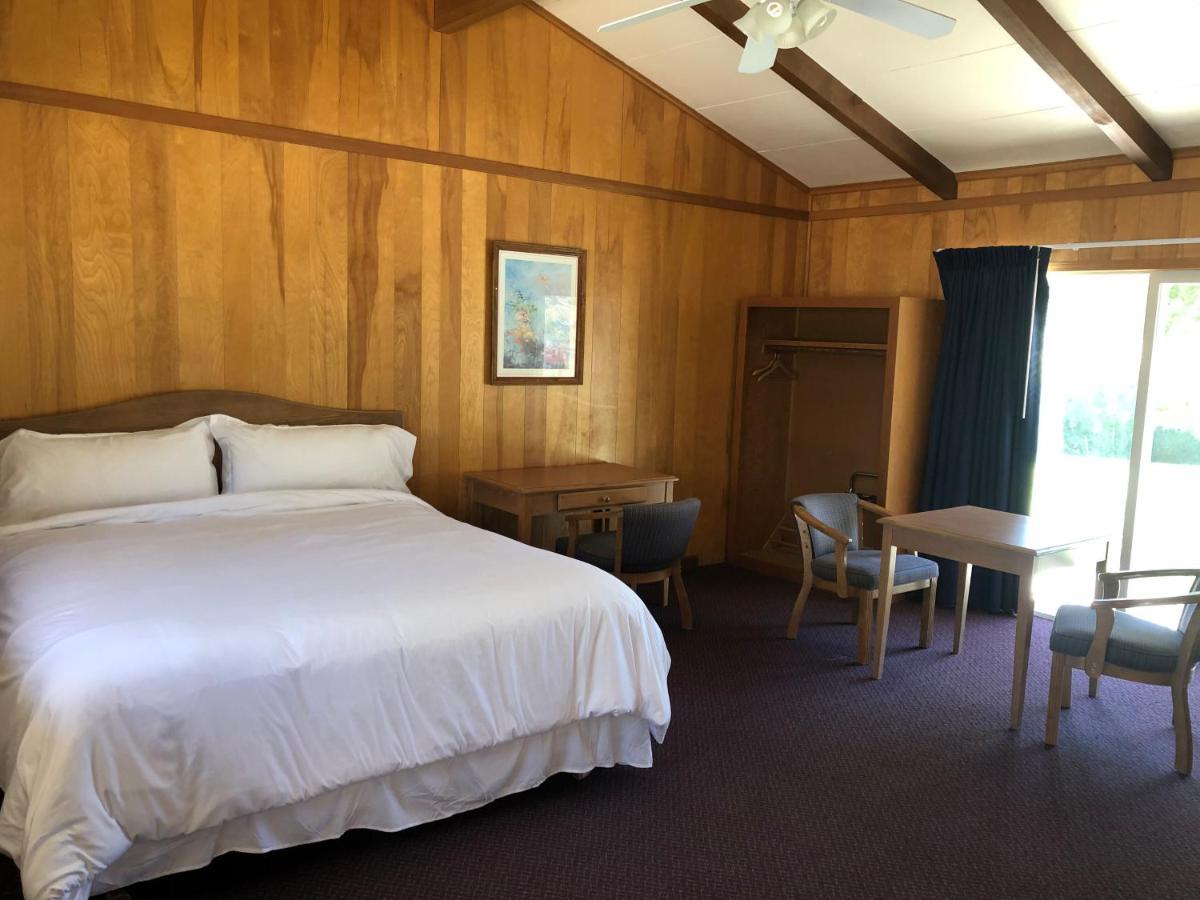 Meadowcliff Lodge Coleville 外观 照片