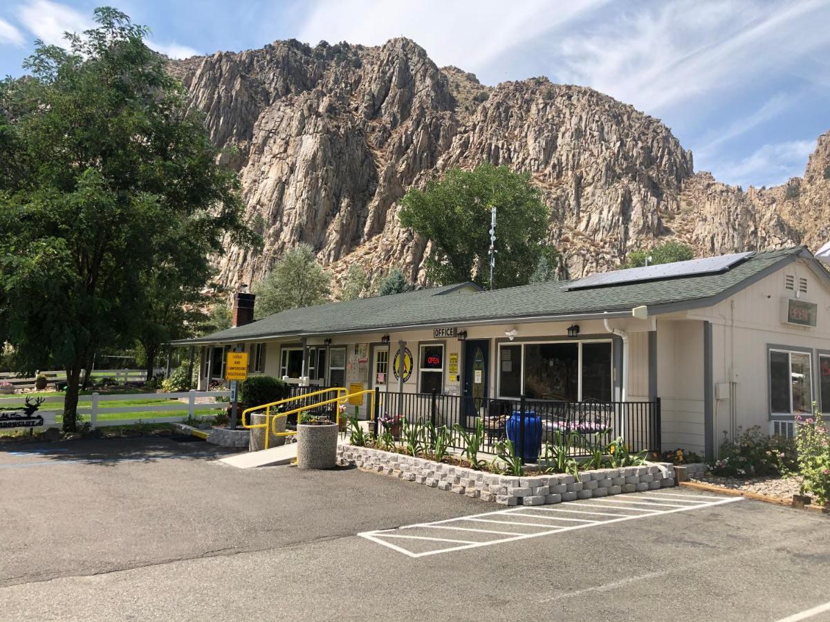 Meadowcliff Lodge Coleville 外观 照片